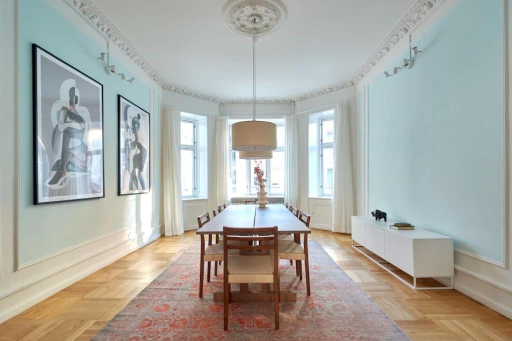 Moderen And Sleek 3Br With Bath By The Lakes And Metro Kopenhagen Exterior foto