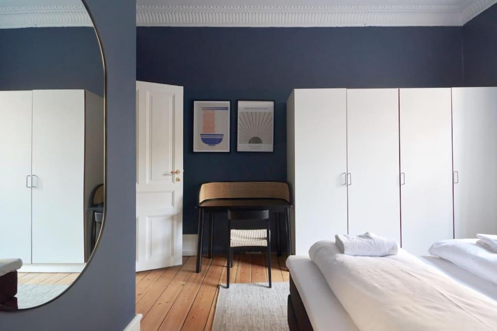 Moderen And Sleek 3Br With Bath By The Lakes And Metro Kopenhagen Exterior foto